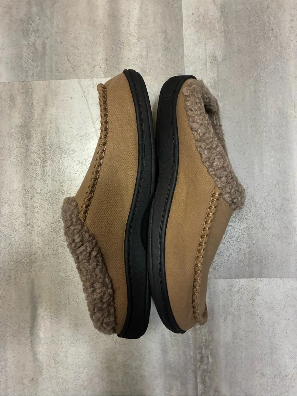Isotoner Men's Tan Suede Shearling-Lined Slippers